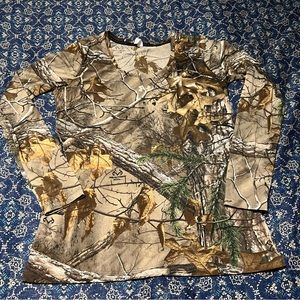 Under Armour Fitted Camo Heat Gear Top